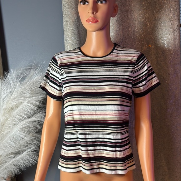 Kate Hill Black and White Ribbed Fitted Short Sleeve Tee - Picture 2 of 5